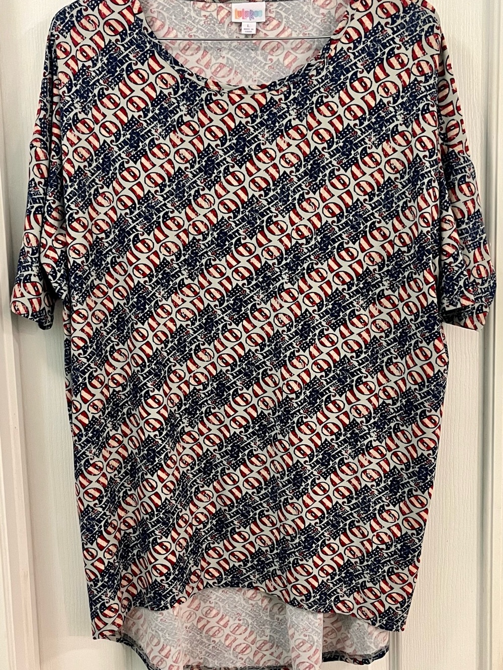 Lularoe Irma Large USA Patriotic Red, White & Blue Graphic Print Tee 1967 (6-7!)